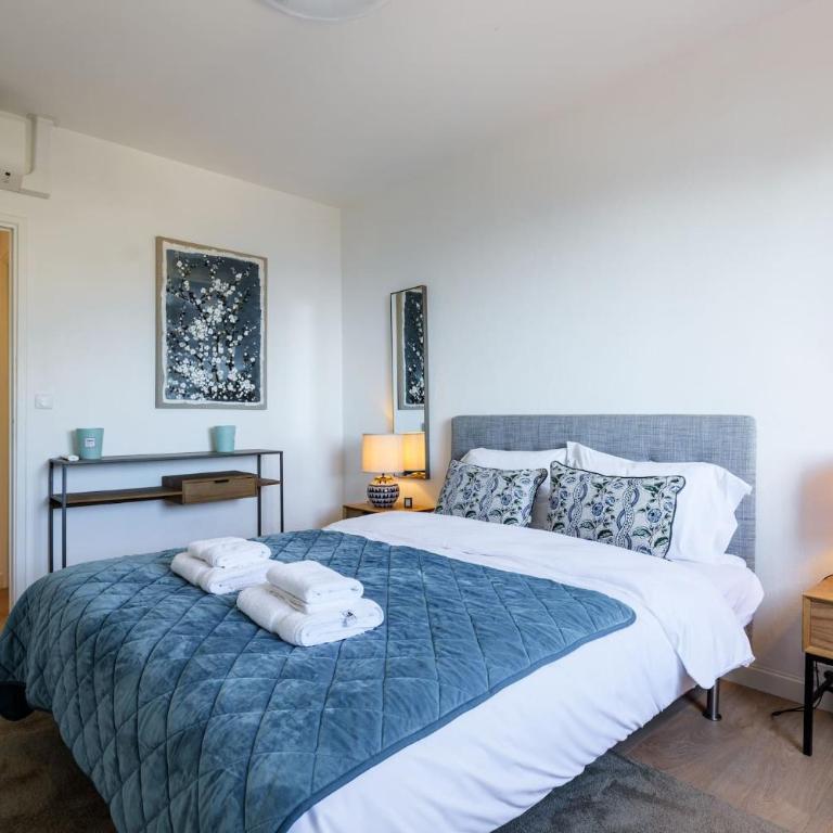 Elegance, serenite et vue exeptionnelle sur la rade - Hébergement Maison Deluxe 4 Chambres - Côté Océan - 13
