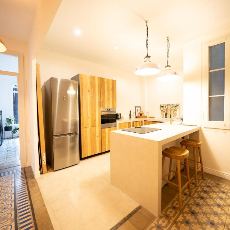 Stylish Retreat in Catalonia - Two-Bedroom Apartment - 2