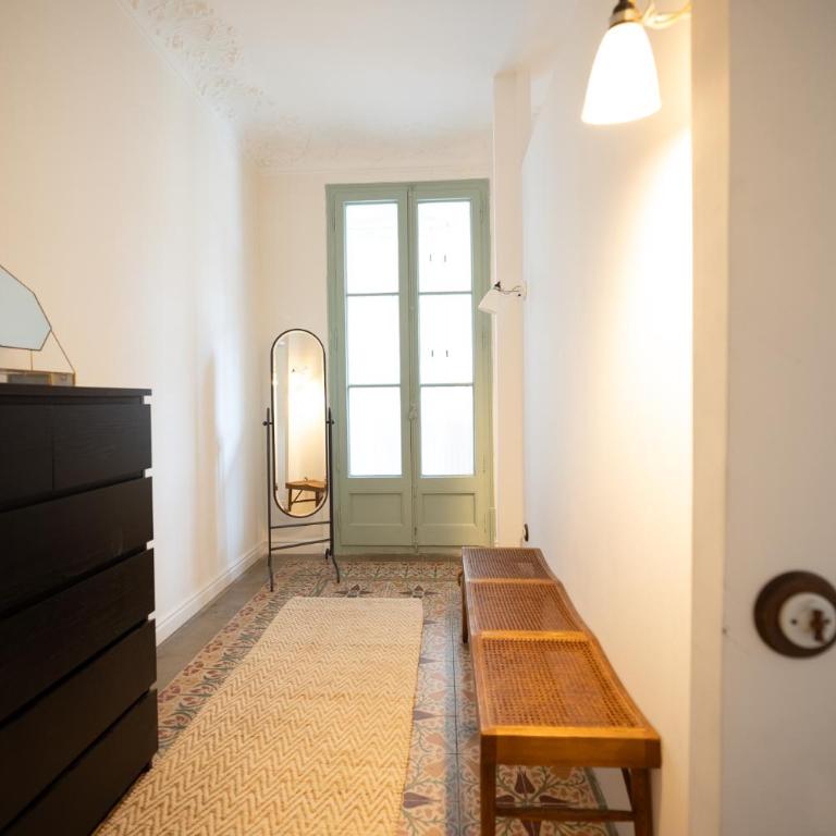 Stylish Retreat in Catalonia - Two-Bedroom Apartment - 3
