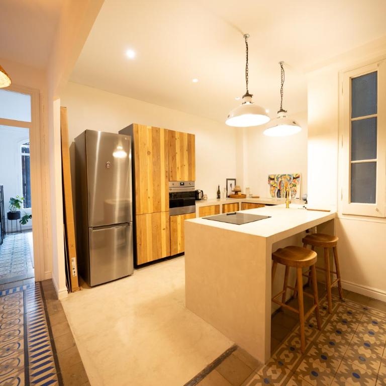 Stylish Retreat in Catalonia - Two-Bedroom Apartment - 13