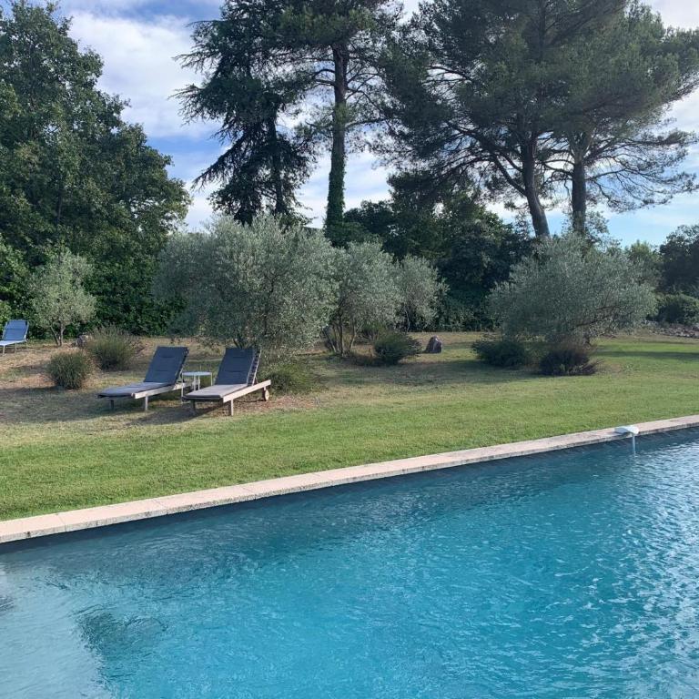 Lou Pantai, House, 5 bedrooms, 8 people, AC, Pool, Large garden,4km from AIX EN PROVENCE - Maison 5 Chambres - 40