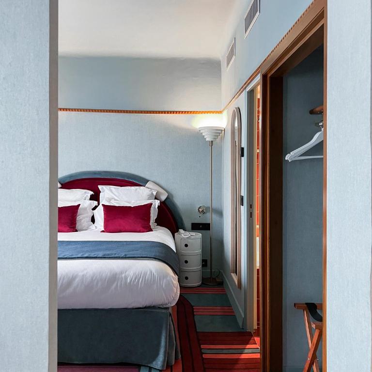 Hôtel Mercedes - Habitación Triple Deluxe - 2