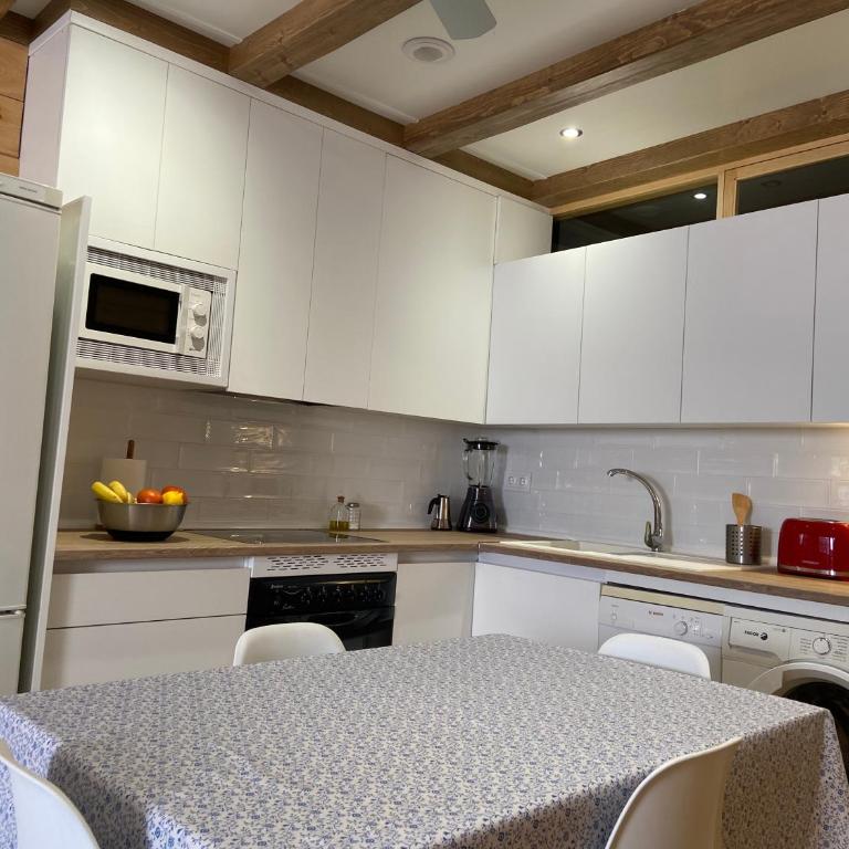 Casa de Madera 2 - Two-Bedroom Apartment - 7