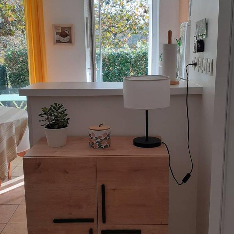 Appartement T2 moderne avec terrasse, parking et accès internet - Cambo-les-Bains - Appartement 1 Chambre - 15