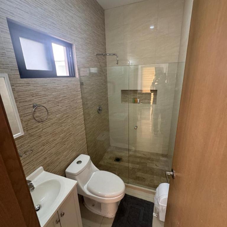 2br 1ba Condo 1 block to ocean Condo 1 - One-Bedroom Apartment - 5