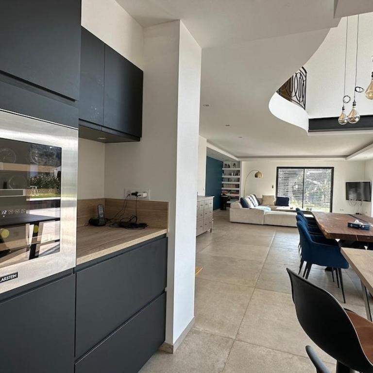 Contemporary Villa Opio - Villa - 16