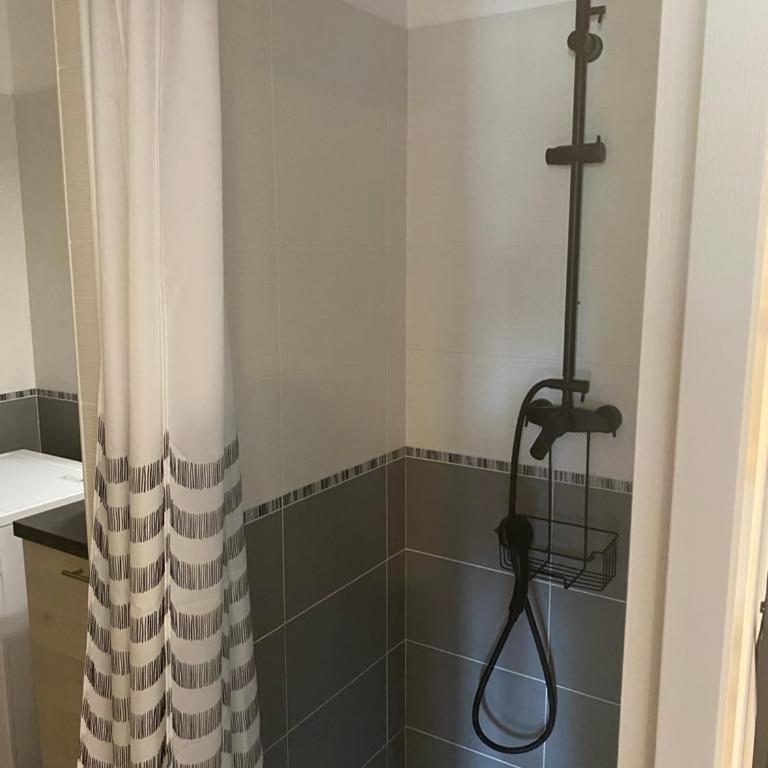 Appartement tout confort climatisé - Apartamento de 1 dormitorio - 6