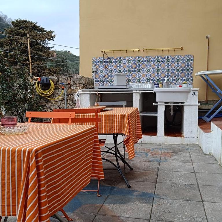 La Graziosa in Villa wifi parcheggio gratuito self check-in zona Lerici Guercio - Villa con 3 Camere da Letto - 8