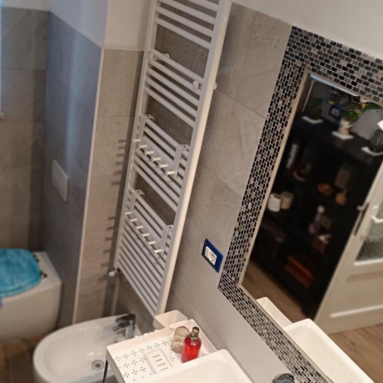 La Graziosa in Villa wifi parcheggio gratuito self check-in zona Lerici Guercio - Villa con 3 Camere da Letto - 38