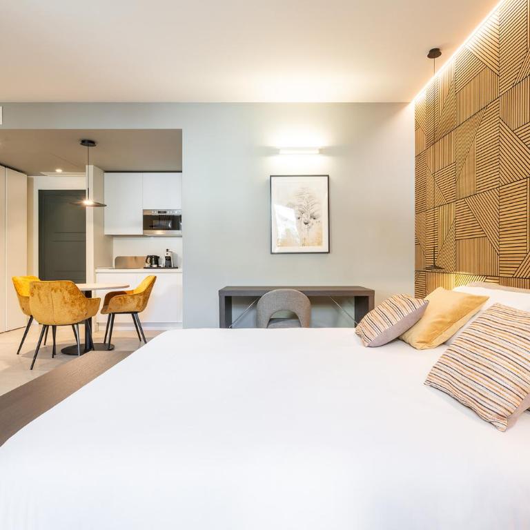 Karalin Sonnino Suites - Suite King con Balcone - 3