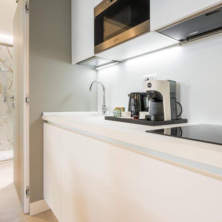 Karalin Sonnino Suites - Suite con Terrazza - 8