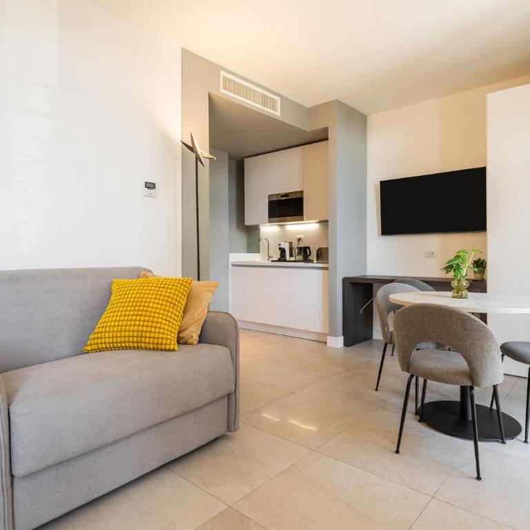 Karalin Sonnino Suites - Junior Suite - 5