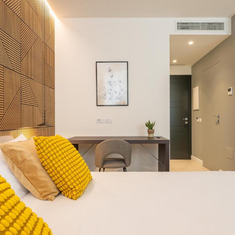 Karalin Sonnino Suites - Junior Suite - 11