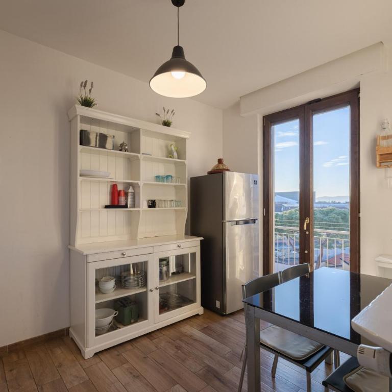 Central Penthouse with a view - Two-Bedroom Apartment with City View - 32