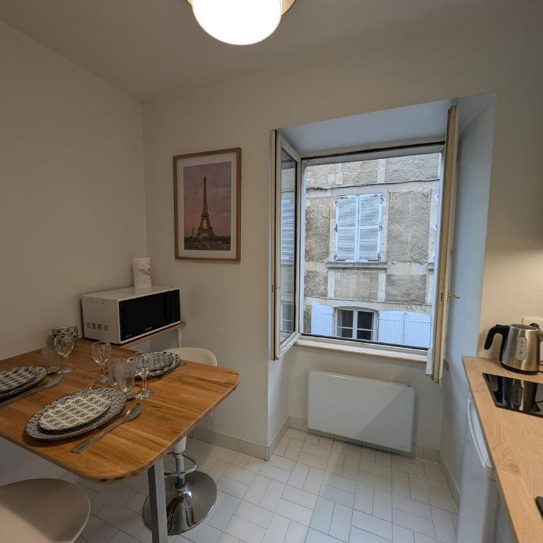 Joli appartement en centre-ville - Appartement 1 Chambre - 6