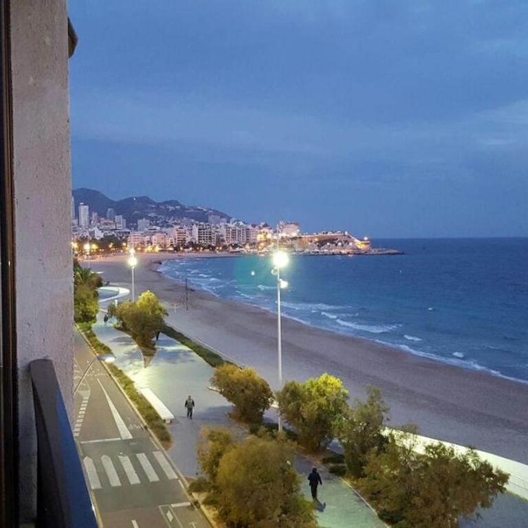 BENIDORM PRIMERISIMA LINEA De PLAYA - Apartamento de 2 dormitorios - 2