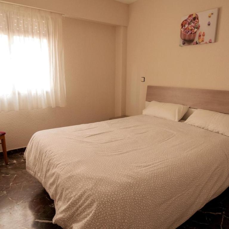 BENIDORM PRIMERISIMA LINEA De PLAYA - Apartamento de 2 dormitorios - 4