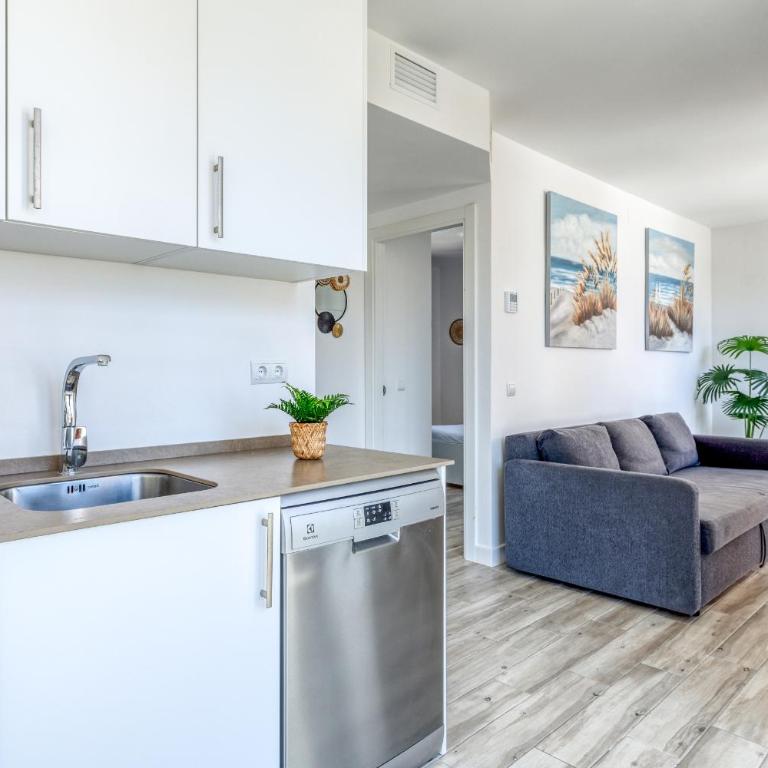 Apartamentos Donato by Croma - Two-Bedroom Apartment - 23
