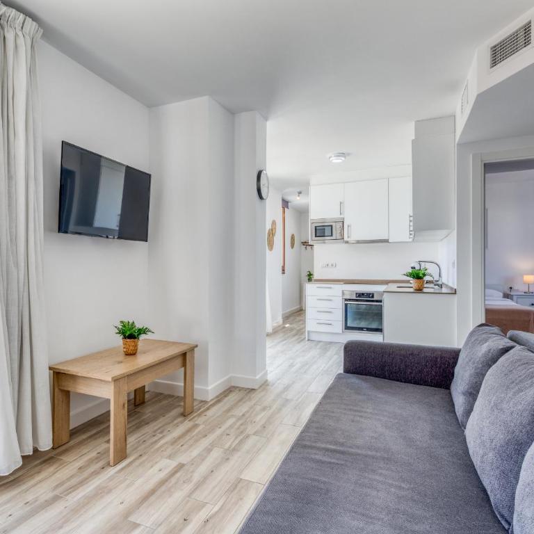 Apartamentos Donato by Croma - Two-Bedroom Apartment - 36