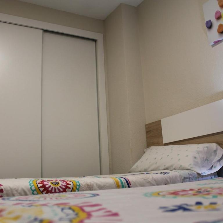BENIDORM PRIMERISIMA LINEA De PLAYA - Apartamento de 2 dormitorios - 77