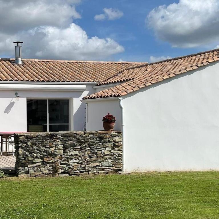 Villa de charme SPA - Piscine - Etang - Villa - 11
