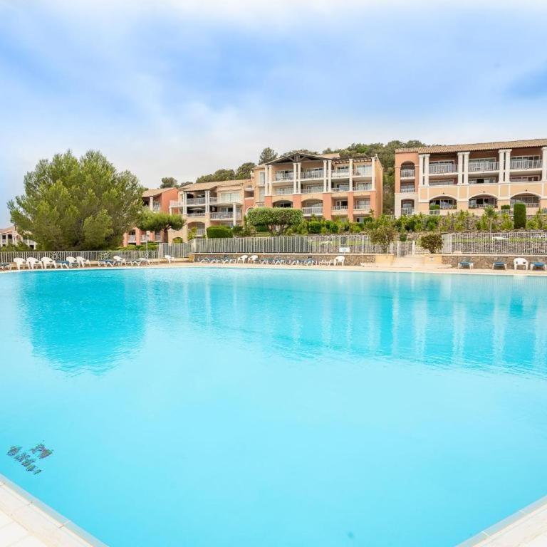 Superbe duplex T3 climatisé avec Terrasse et Solarium, magnifique vue Mer et Golf - Apartment mit 2 Schlafzimmern - 44