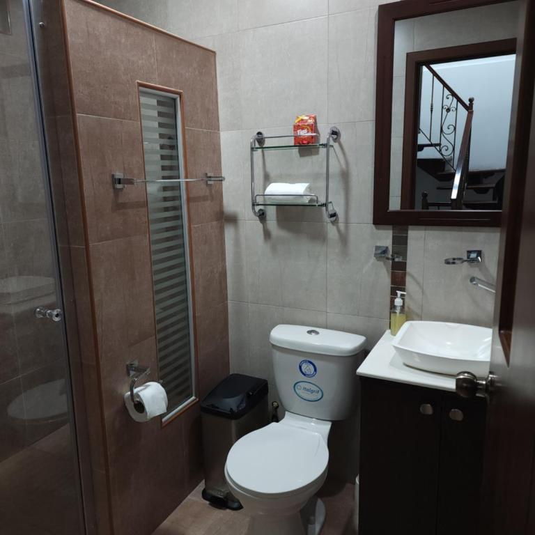 Casa grande lujosa y cómoda - Casa de 5 dormitorios - 7