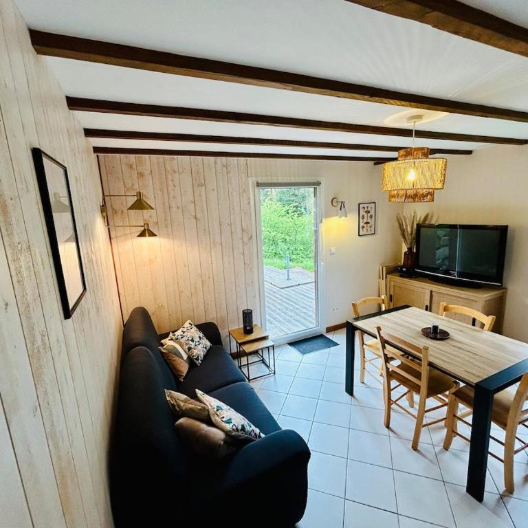 Pré Ferry - gîte au coeur de la nature - Chalet 2 Chambres - 6