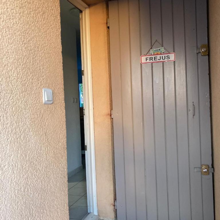 Appartement dans villa à 600m de la plage - One-Bedroom Apartment - 7