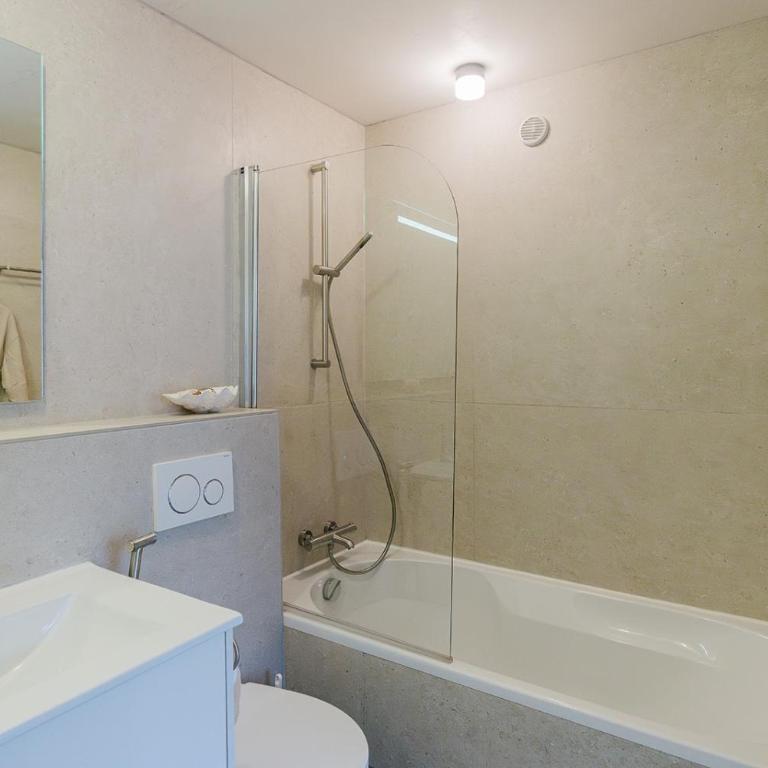 Maison CHALIOT Hosts & Events - Chambre Double Deluxe avec Baignoire - 3