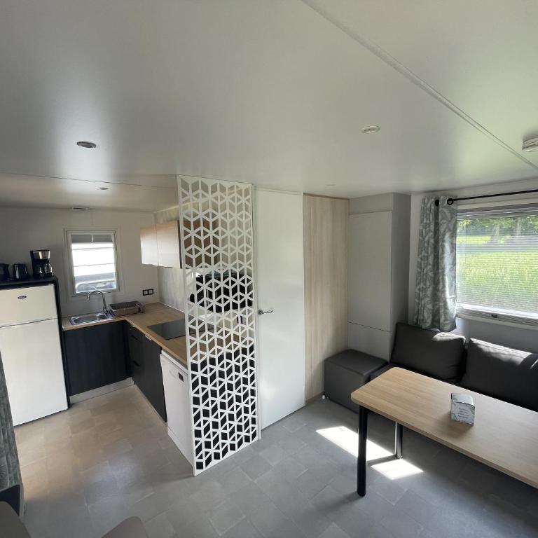 Camping Le Solitaire du Lac - Mobile Home - 1