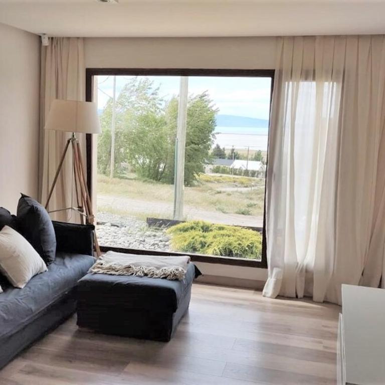 Amplio departamento con 2 baños y ducha premium a 3 min del centro - Two-Bedroom Apartment - 11
