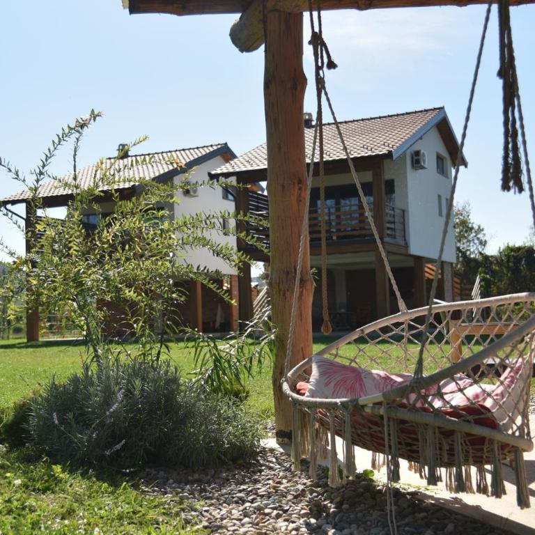 Banja na Drini - Lux vikendice, apartmani, na obali reke - Kuća sa 1 Spavaćom Sobom - 3
