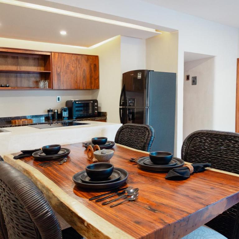 Ha'as Naj Suites Bananas - One-Bedroom Apartment with Pool View - 12