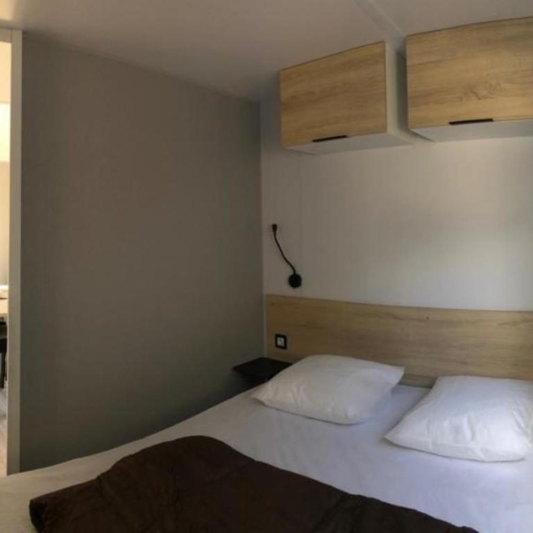 Camping Le Solitaire du Lac - Mobile Home - 4