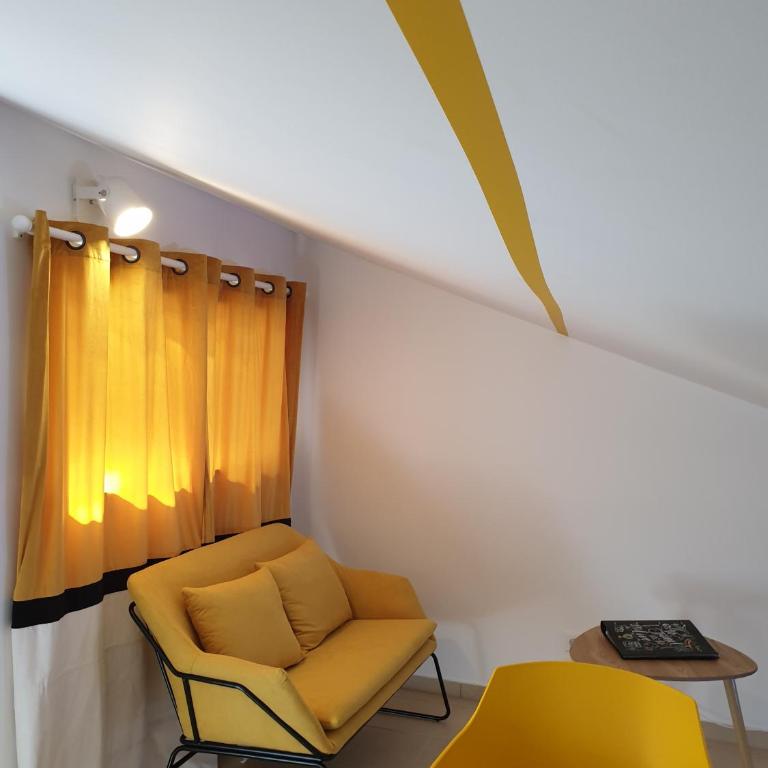 A04 Le Lounge - Clim- Wifi - Coeur de Ville - Appartement 1 Chambre - 6