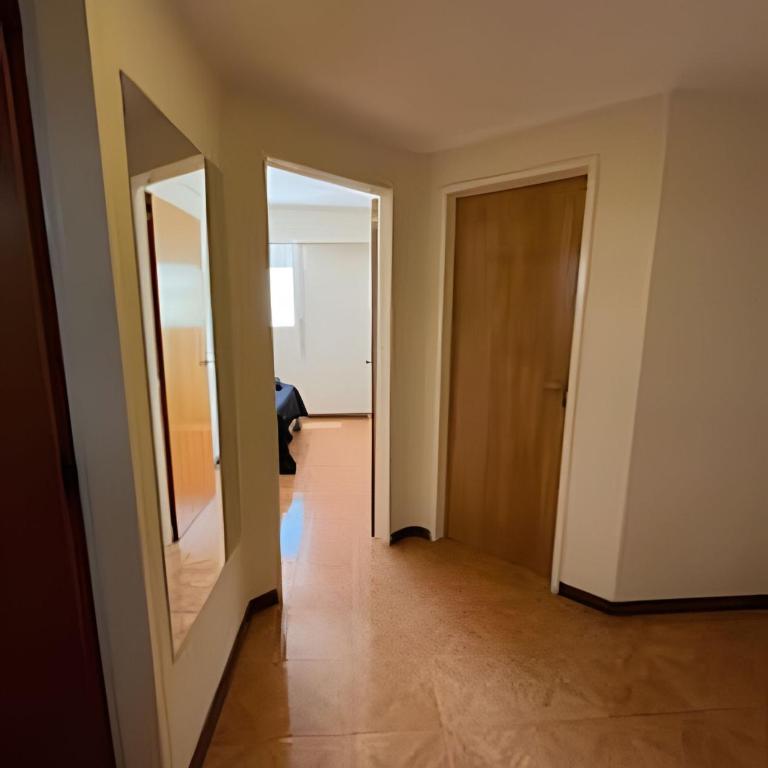Beautiful apartment in a residential area - One-Bedroom Apartment - 11
