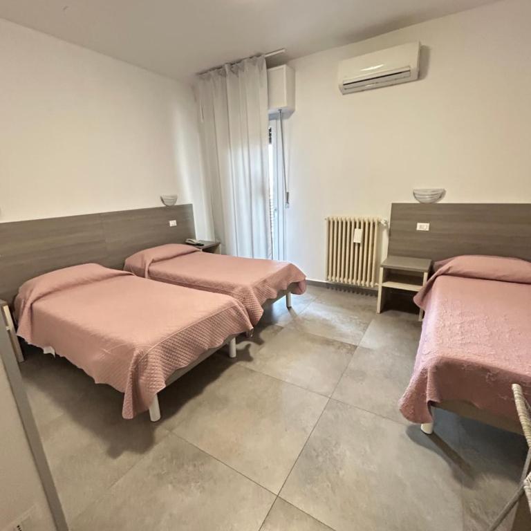 Hotel Marchina - Camera Tripla - 5