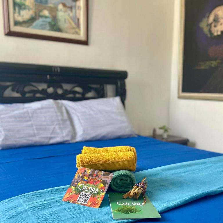 Cozy, well-located 3 bedroom Apartment, 5 min from Rodadero Beach, Free Parking - Three-Bedroom Apartment with Mountain View - 21