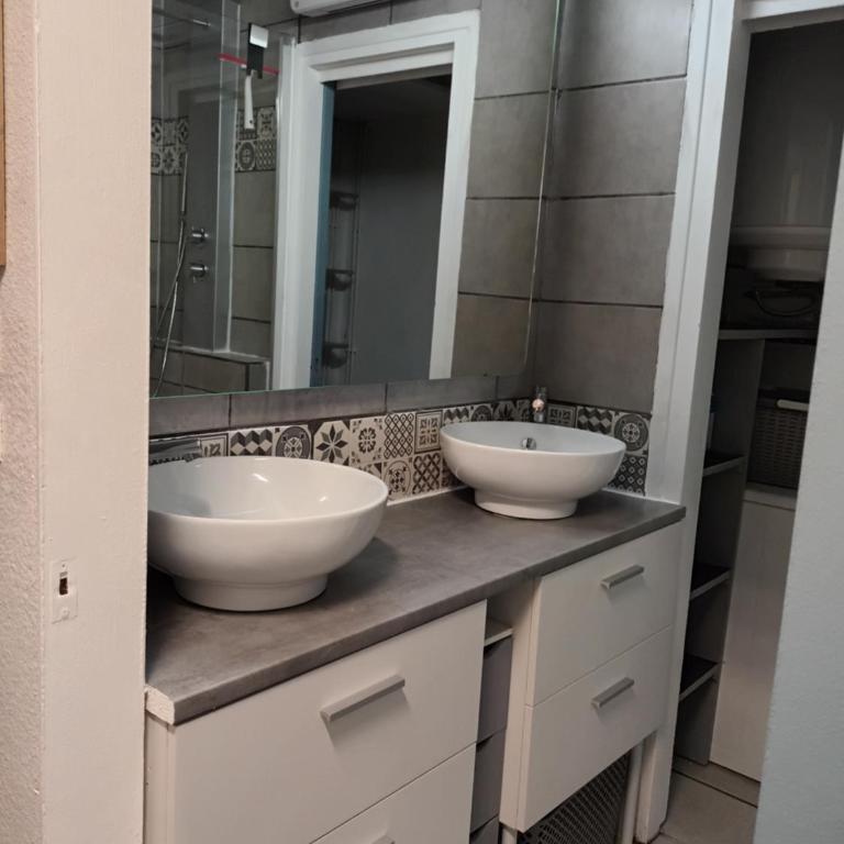 Appartaucap34 - One-Bedroom Apartment - 16