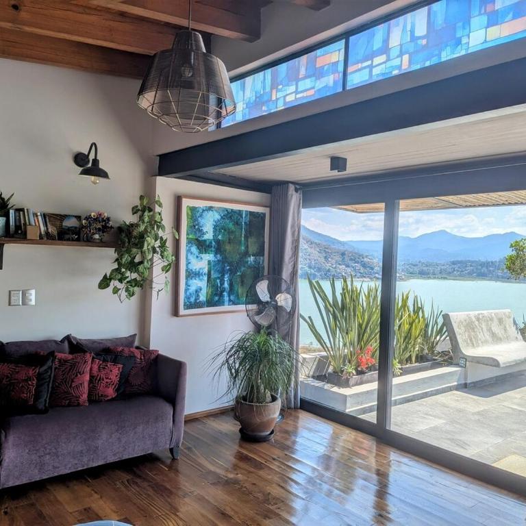 Designer Home with Jacuzzi Spectacular Lake Views - Villa de 3 dormitorios - 8