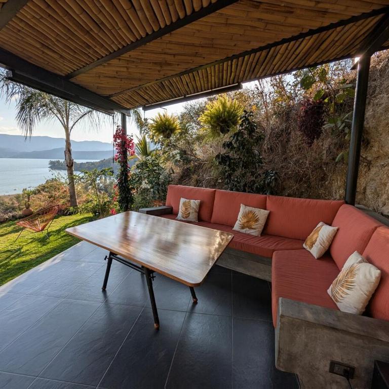 Designer Home with Jacuzzi Spectacular Lake Views - Villa de 3 dormitorios - 13