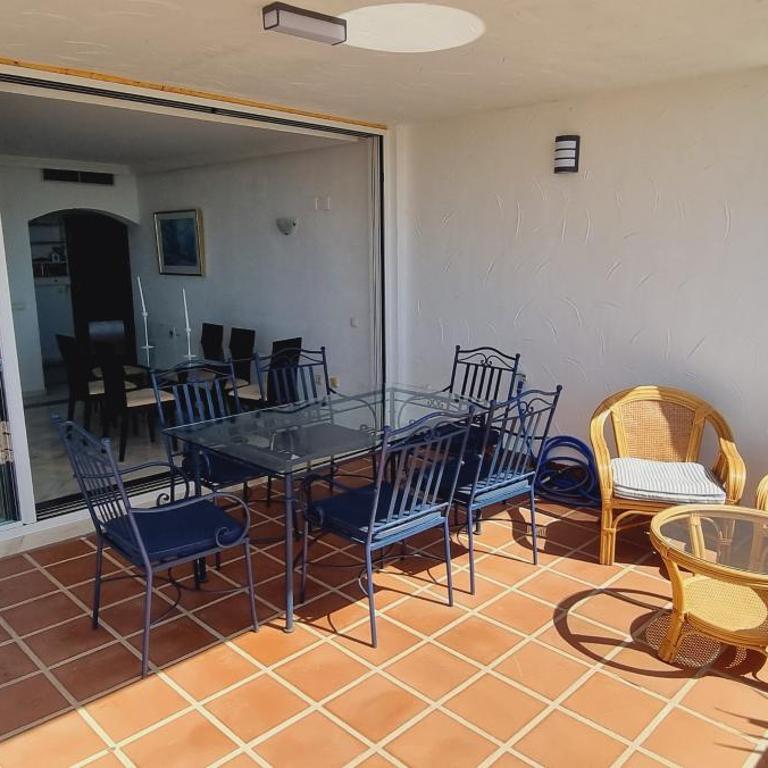 Duplex Nueva Andalucía con maravillosas vistas al mar - Apartamento de 3 dormitorios - 23