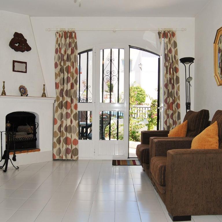 Los Pinos 25 Villas Casasol - Casa Vacacional de 3 dormitorios - 3