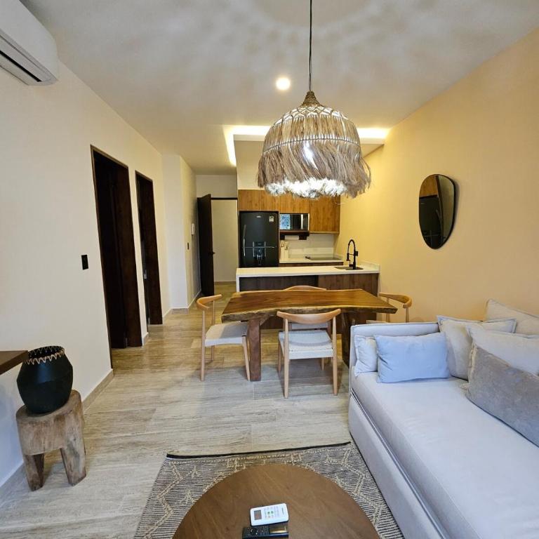 Luxe Tulum Jacuzzi - Two-Bedroom Apartment - 21