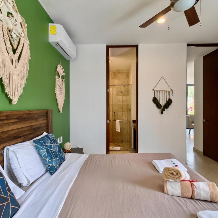 Palmara 13 by Bookking Guys - Three-Bedroom Villa - 31