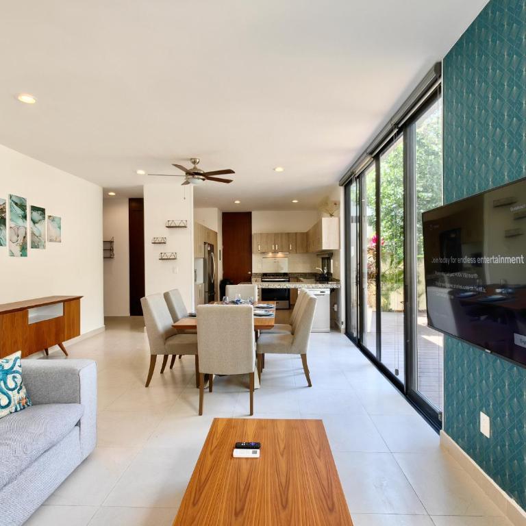 Palmara 13 by Bookking Guys - Three-Bedroom Villa - 4