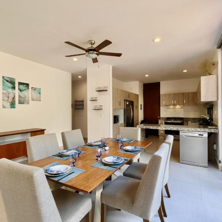 Palmara 13 by Bookking Guys - Three-Bedroom Villa - 13