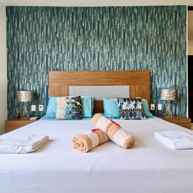 Palmara 13 by Bookking Guys - Three-Bedroom Villa - 49