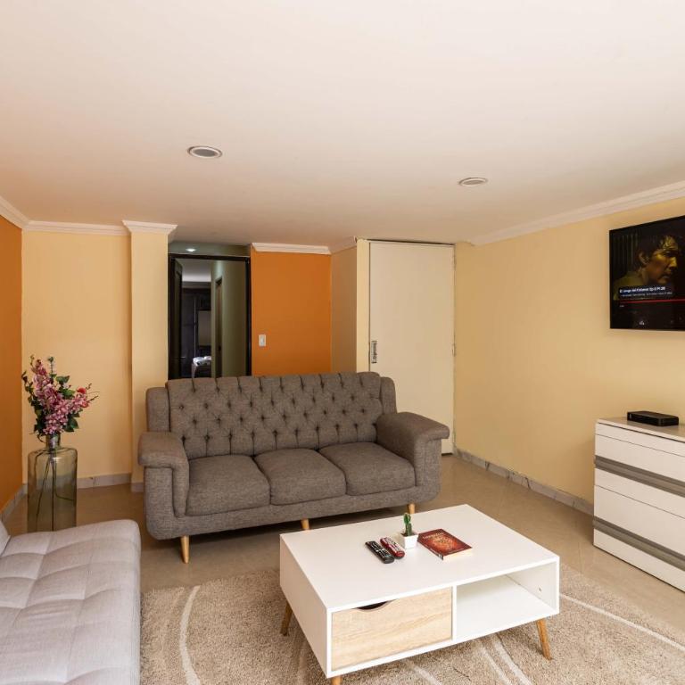 Casa Familiar al Norte de Bogotá - Casa con 1 dormitorio - 11